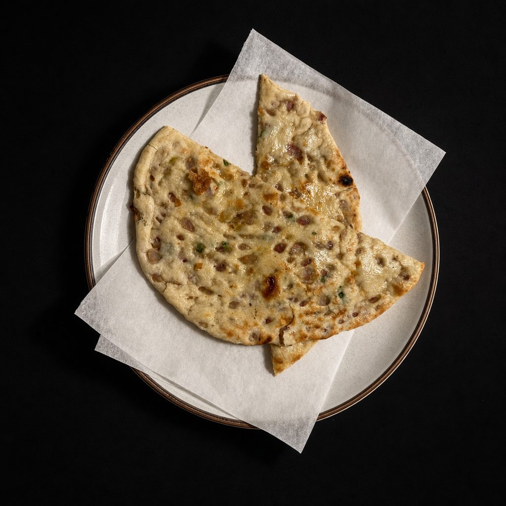Onion Kulcha (v, d).