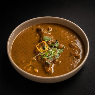Saoji Chicken Rassa