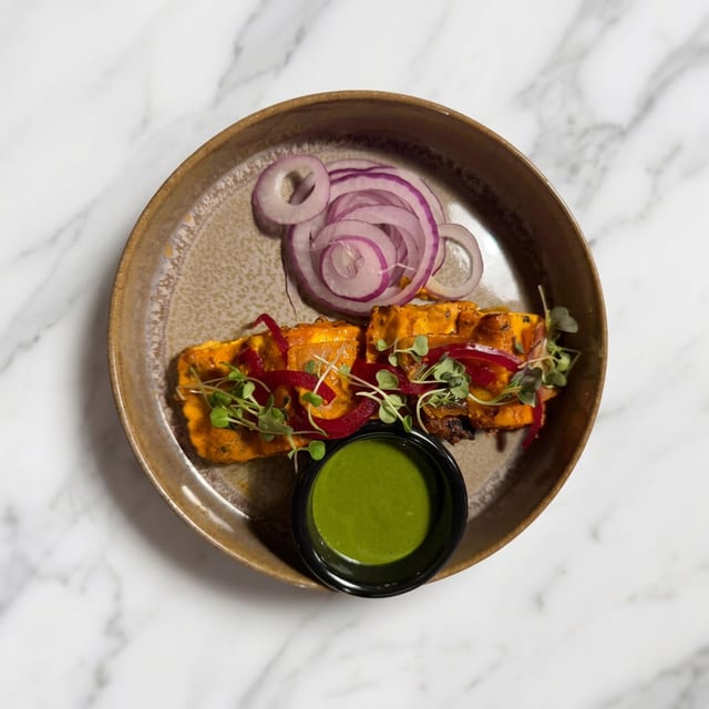 Kesar Paneer Tikka (v, d).